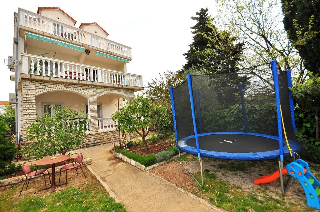 Apartments Toni Vodice Exterior photo